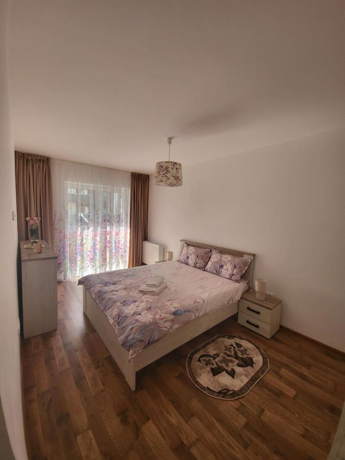 Apartament C&L Brasov Exterior photo